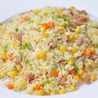 38. Arroz tres delicias