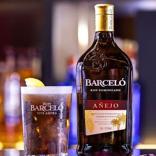 Rum cola- barcelo and coca cola