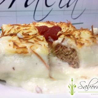 Canelones de Paté y Carne
