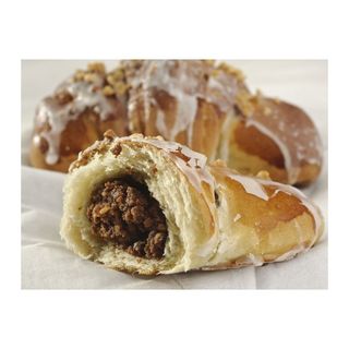 Rogal z masą orzechową 