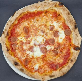 Margherita con i wurstel