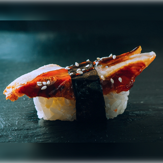 Суші з вугрем (1шт/35г)