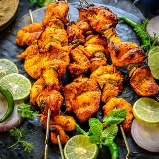 302. Achari Chicken Tikka