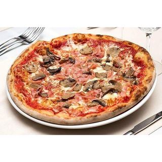 Prosciutto E Funghi
