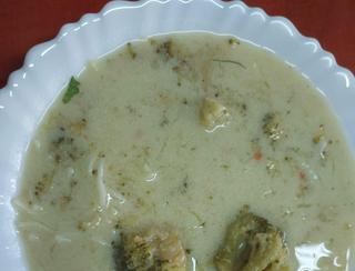 Kalafiorowa z ziemniakami