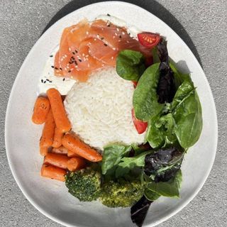 Боул лосось