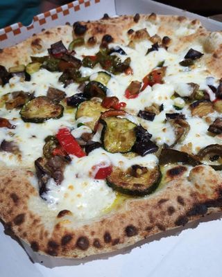 Pizza Blanca Ortolana  (30 cm.)