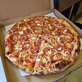 Пица Мис Каприз (500г)