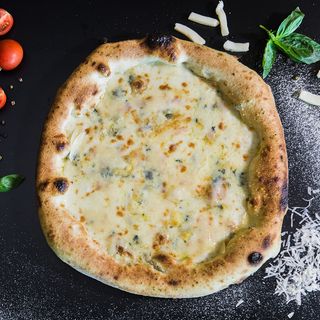Pizza Quattro Formaggi Ø32cm