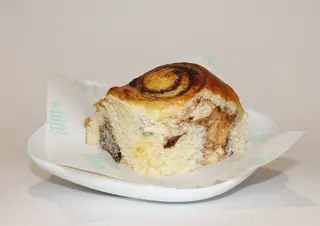 Cinnamon roll