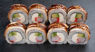 Рол чорний дракон