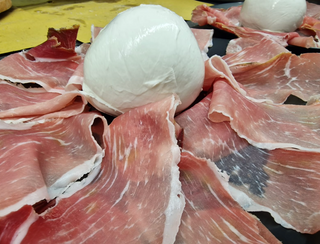 Tagliere bufalina per 2 persone