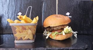 Hamburguesa de vacuno clásica