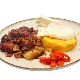 Tochitura moldoveneasca