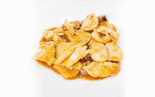 773 Pollo bambu e funghi