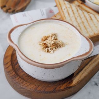 Жүгері ботқасы / Кукурузная каша