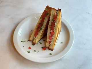 Сендвіч з ікрою