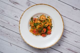 Tagliatelle cu creveți Tiger si cu sos bisque