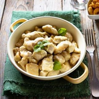 Bocconcini di pollo al vino