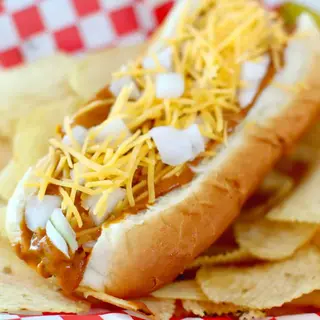 Le Mac & Cheese Hotdog