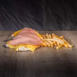 Pechuga entera con jamón y queso