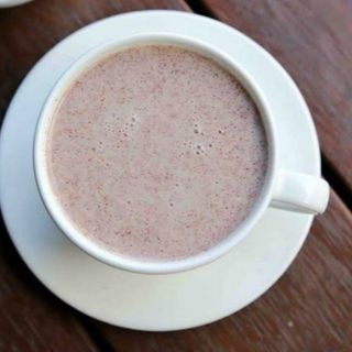 Millet porridge with milk 