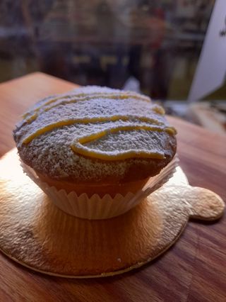 Bocconotto con crema al limone