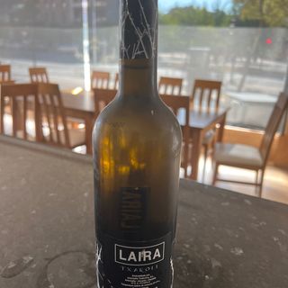 Vino Tinto Laira-Txakoli (750 ml.)