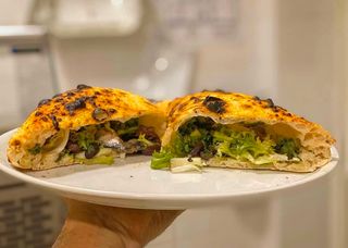 Calzone salsiccia di fegato 