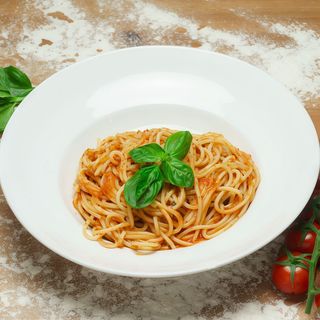 Spaghetti Pomodoro E Basilico