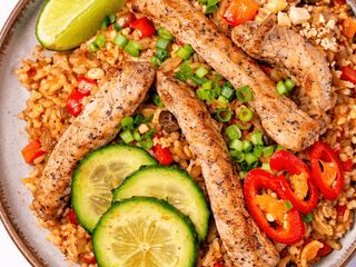 Тайський рис зі свининою (370g)