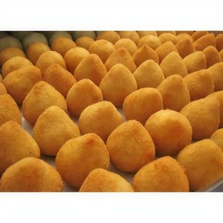 BOLINHA DE QUEIJO.