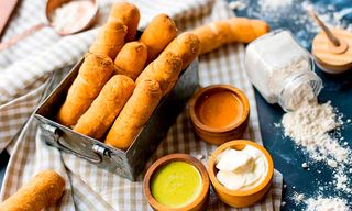 6 Tequeños + arandanos