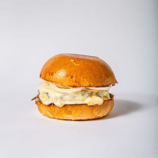 Hamburguesa Con Queso Azul