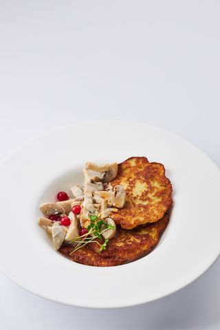 Деруни з грибним соусом (270г)