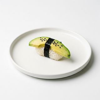 37.Nigiri De Aguacate (2 Pza.)