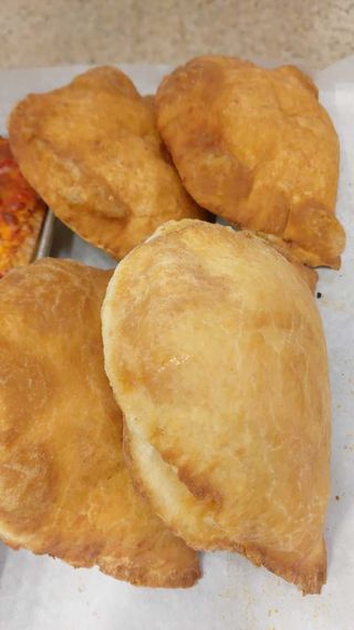 Calzone fritto pomodoro e mozzarella  - 1 pezzo