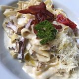 Pršuta i ulje od tartufa pasta 