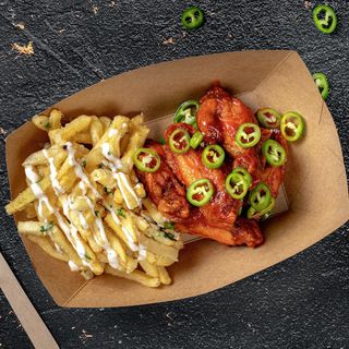 Meniu Wings Sriracha Honey