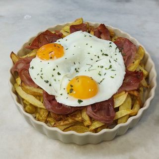 Ovos rotos à Ciccoria