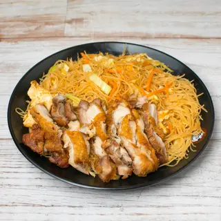Fideos Con Tori (Muslo De Pollo)