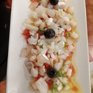 Esqueixada de bacalao