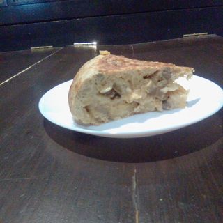 Ración tortilla de ceps