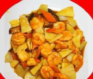 856 Gambas com Cogumelo e Bambu na Chapa