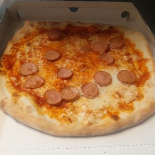 Pizza wurstel 
