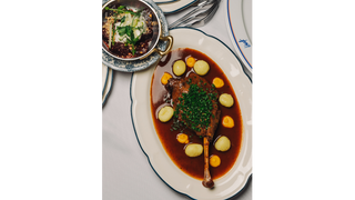 Konfitowane udo z gęsiny