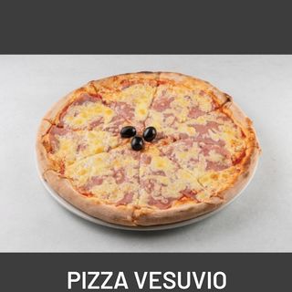 Pizza Vesuvio