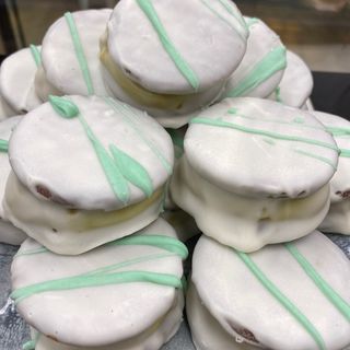 ALFAJOR ARTESANAL RELLENO DE PISTACHO
