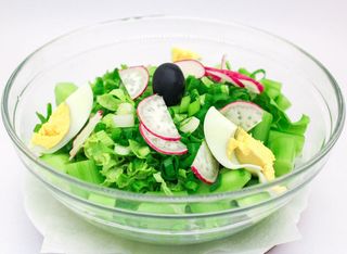 Салата Великденска (350г)