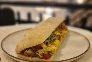 Bocadillo De Carne Picada (Kefta)